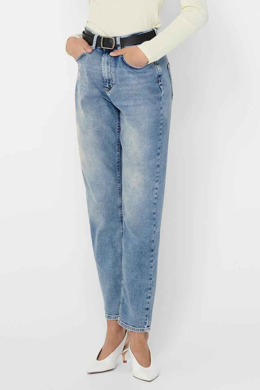 mom-jeans-blauw-only-15193864-light-blue-zeb